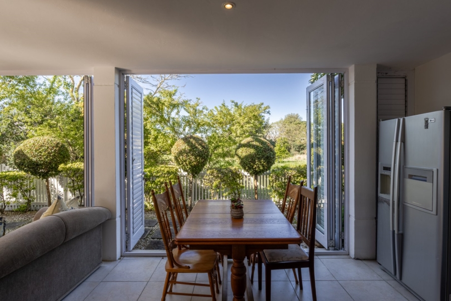 4 Bedroom Property for Sale in Thesen Islands Western Cape